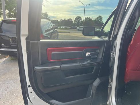 Used 2015 RAM 1500 Rebel AWD/4WD image 23