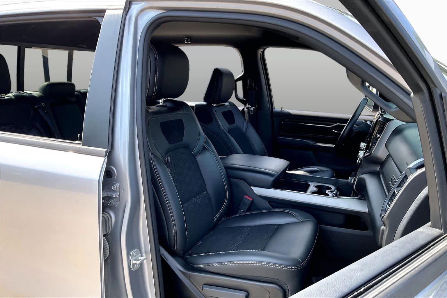 Used 2024 RAM 1500 Big Horn AWD/4WD image 9