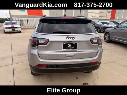 Used 2022 Jeep Compass Limited w/ Elite Group AWD/4WD image 3