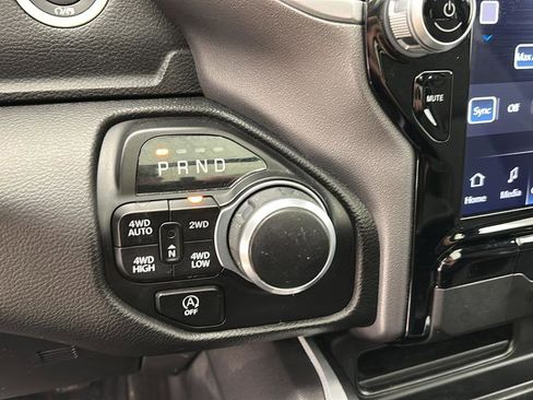 Used 2023 RAM 1500 Big Horn AWD/4WD image 23