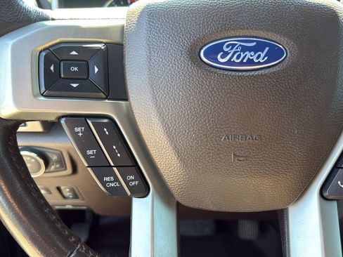 Used 2020 Ford F250 King Ranch w/ King Ranch Ultimate Package AWD/4WD image 13
