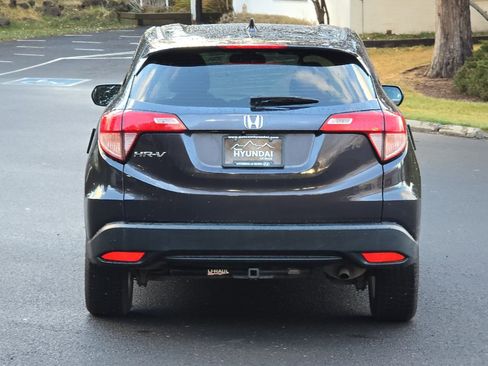 Used 2016 Honda HR-V LX image 5