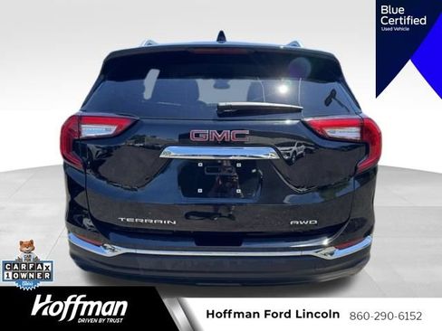 Used 2024 GMC Terrain SLT AWD/4WD image 4