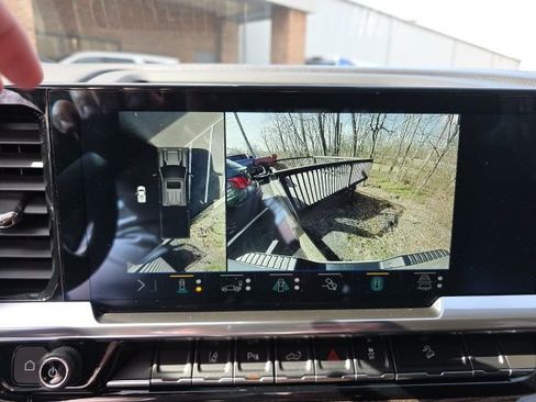 Used 2024 Chevrolet Silverado 2500 LT w/ Z71 Sport Edition image 31