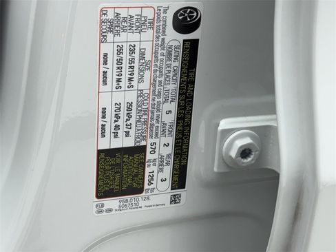 Used 2025 Porsche Macan Turbo image 55