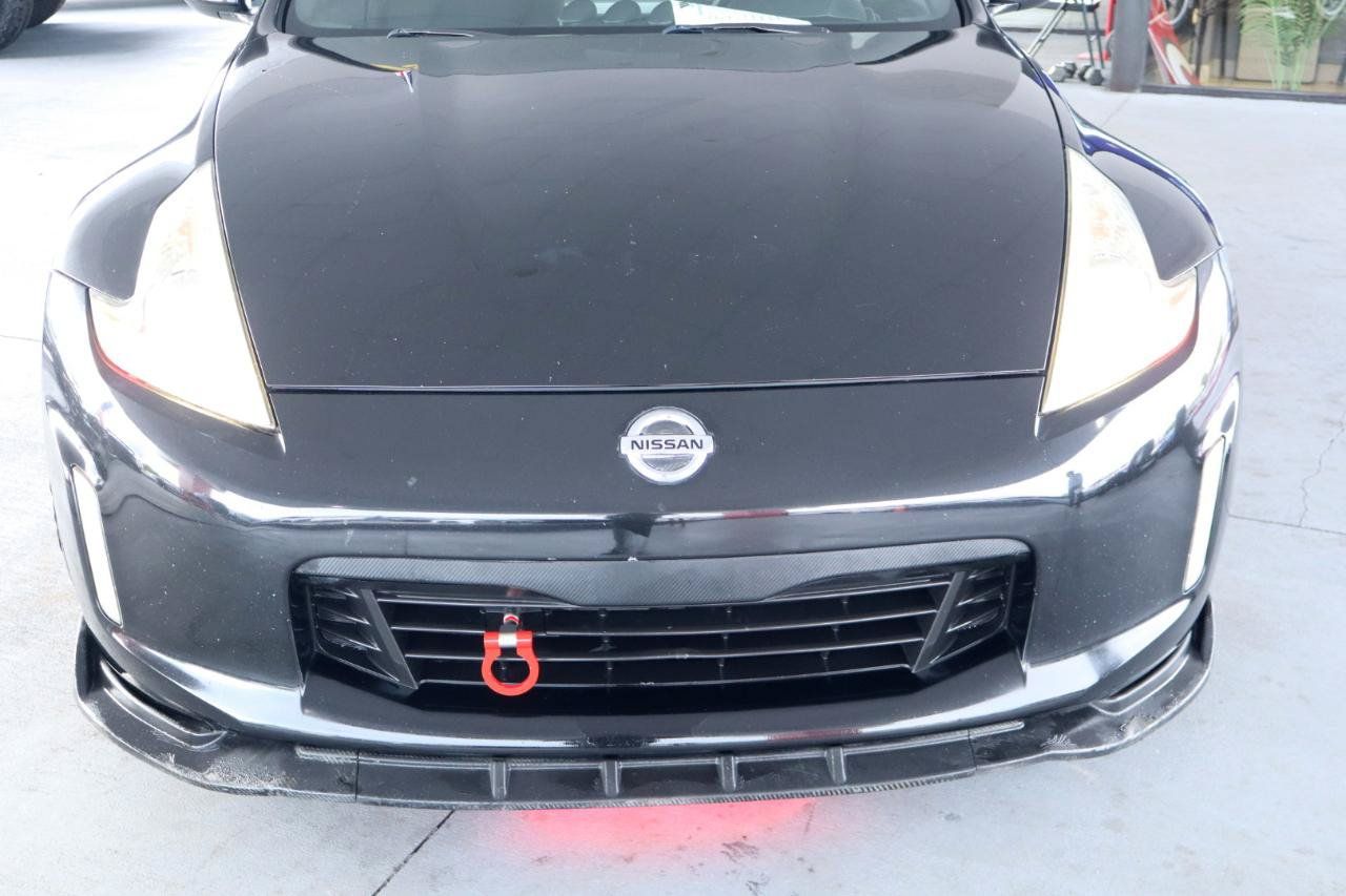 Used 2015 Nissan 370Z Coupe RWD image 14