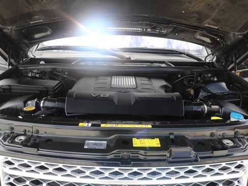 Used 2012 Land Rover Range Rover Supercharged AWD/4WD image 15