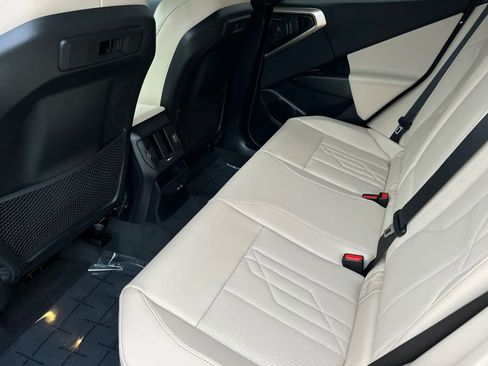 Used 2025 BMW X3 xDrive30i w/ Premium Package image 4