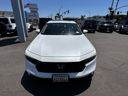 Used 2023 Honda Accord EX image 3