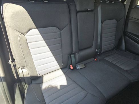 Used 2023 Ford Edge SE AWD/4WD image 25