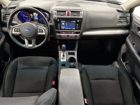 Used 2017 Subaru Outback 2.5i Premium AWD/4WD image 19