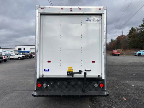 New 2025 Chevrolet Express 3500 w/ Power Convenience Package image 6