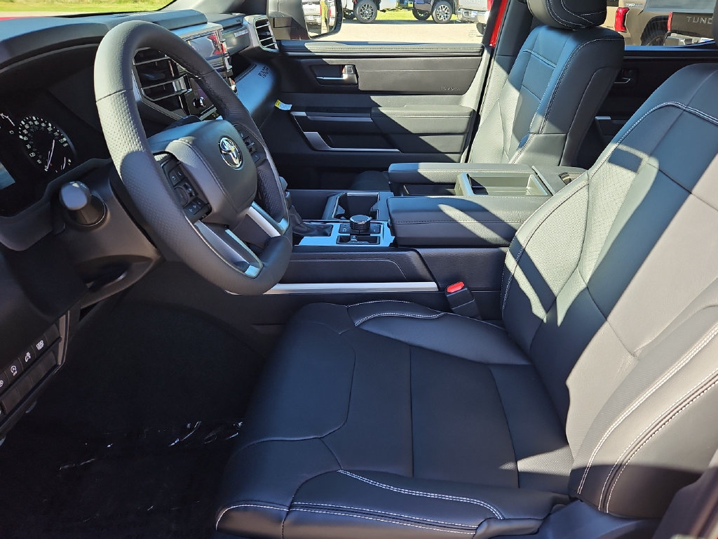 New 2026 Toyota Tundra SR5 w/ TRD Off-Road Premium Package AWD/4WD image 17