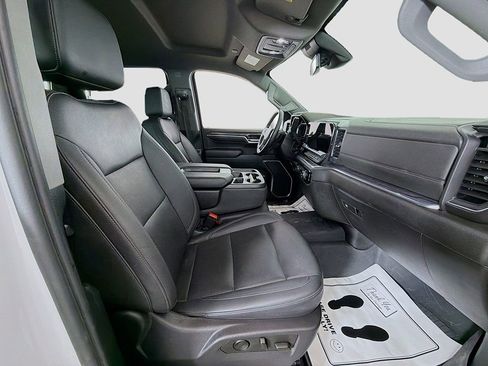 Used 2024 Chevrolet Silverado 1500 LTZ image 20