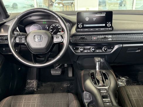 Used 2025 Honda HR-V Sport image 29