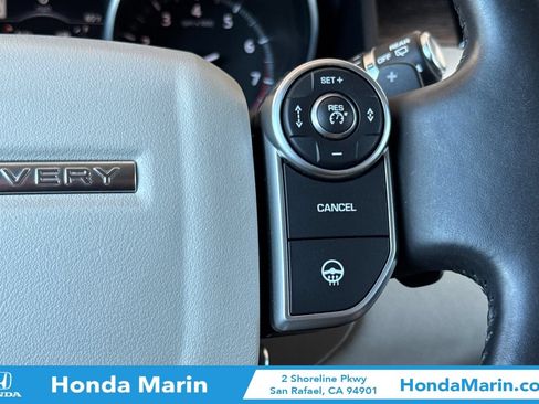 Used 2017 Land Rover Discovery HSE Luxury AWD/4WD image 33