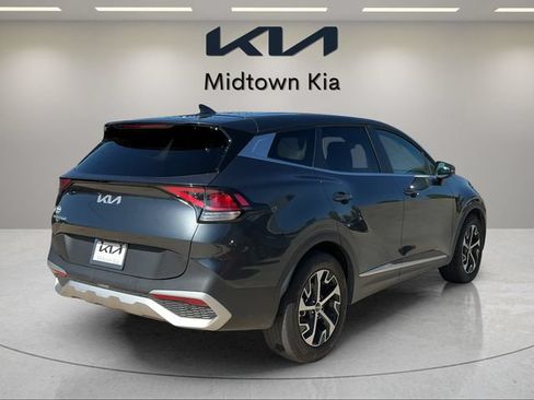 Used 2025 Kia Sportage EX FWD image 3