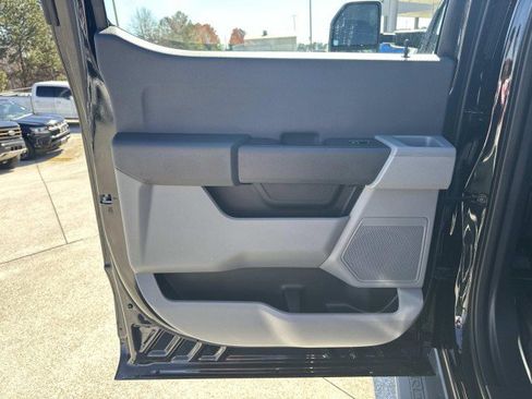 Used 2024 Ford F350 XL AWD/4WD image 21