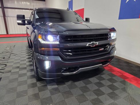 Used 2019 Chevrolet Silverado 1500 LT w/ All Star Edition image 23