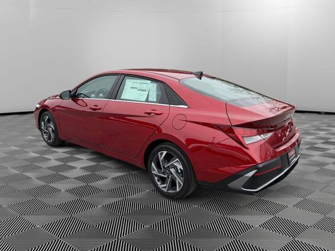 New 2026 Hyundai Elantra Limited image 5