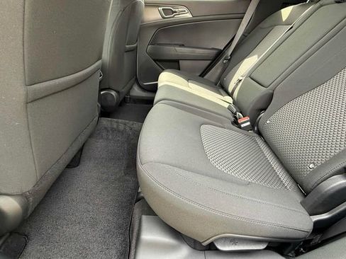 New 2026 Kia Sportage LX image 11