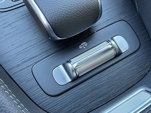 New 2026 Mercedes-Benz GLS 450 4MATIC image 42