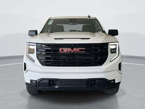 New 2026 GMC Sierra 1500 Elevation image 4