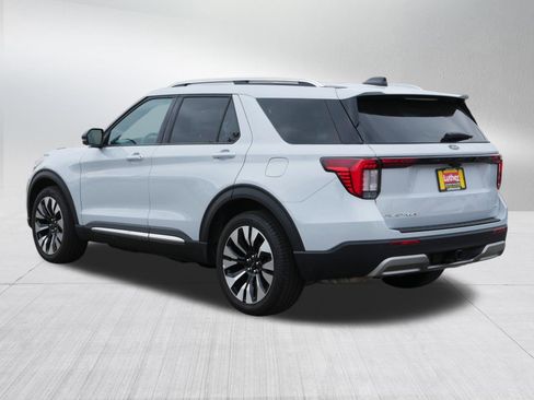 Used 2025 Ford Explorer Platinum w/ LUX Leather Package AWD/4WD image 5