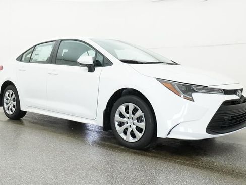 New 2026 Toyota Corolla LE FWD image 29