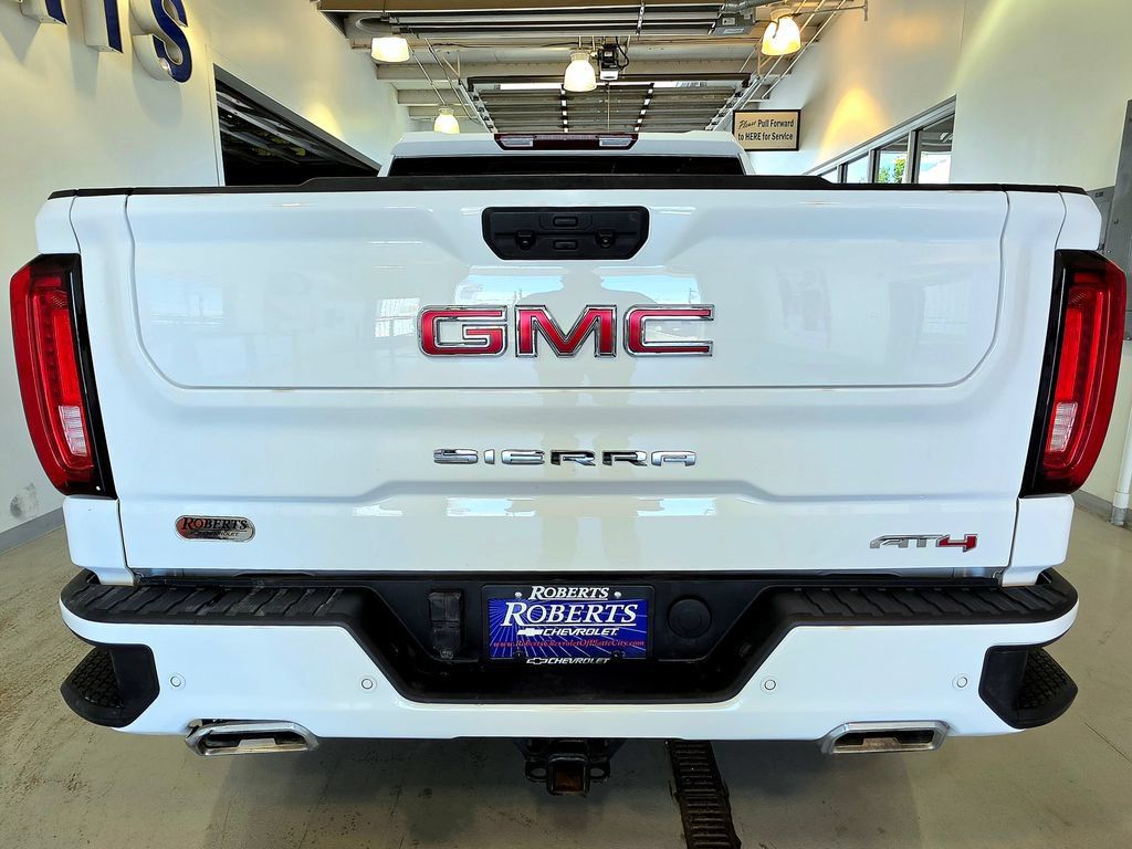 Used 2025 GMC Sierra 1500 AT4 AWD/4WD image 6