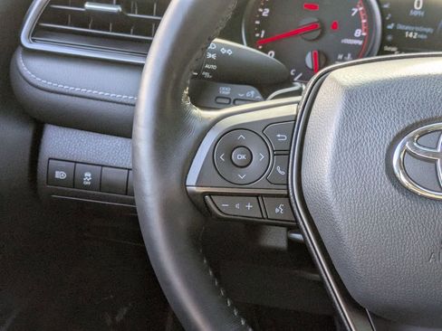 Used 2022 Toyota Camry XSE image 13