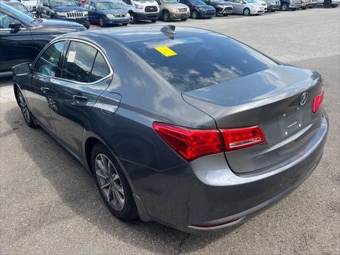 Used 2019 Acura TLX image 7