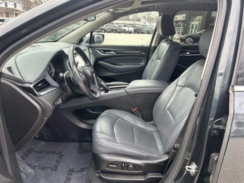 Used 2021 Buick Enclave Essence w/ Sound and Sites Package image 14