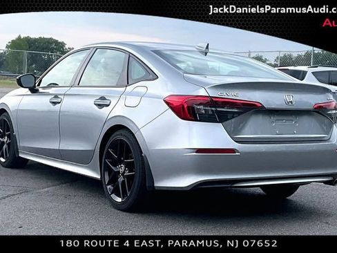 Used 2024 Honda Civic Sport image 9