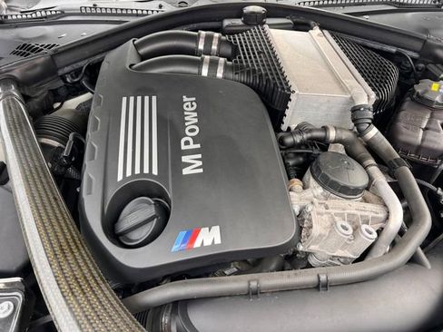 Used 2017 BMW M4 Convertible w/ Executive Package image 29