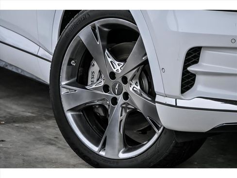 Used 2023 Genesis GV80 2.5T w/ Prestige Package image 3