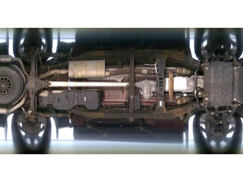 Used 2019 Chevrolet Silverado 1500 High Country w/ Technology Package AWD/4WD image 19