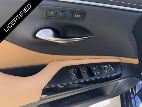 Certified 2025 Lexus ES 350 w/ Premium Package image 13
