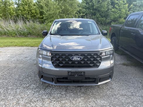 New 2026 Ford Maverick XLT FWD image 3
