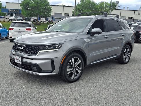 Certified 2023 Kia Sorento SX Prestige AWD/4WD image 3
