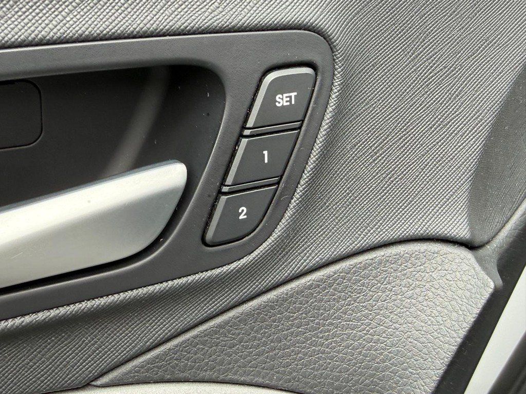 Used 2017 Hyundai Santa Fe Sport AWD/4WD image 16