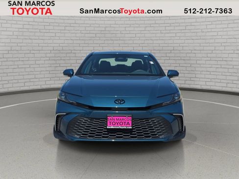 Used 2026 Toyota Camry SE w/ Convenience Package FWD image 2