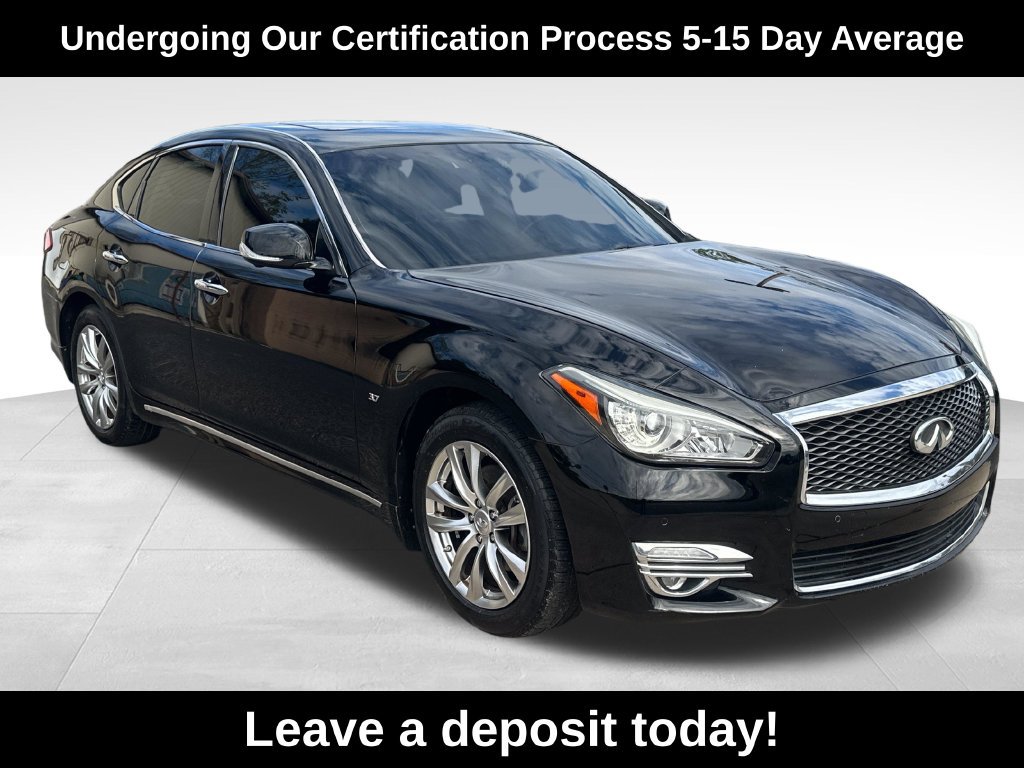 Used 2015 INFINITI Q70 3.7 RWD 360° Tour