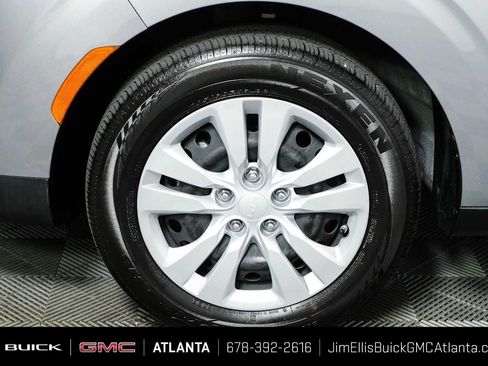 Used 2025 Kia Soul LX FWD image 33