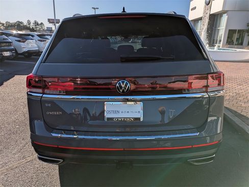 New 2026 Volkswagen Atlas SE image 6