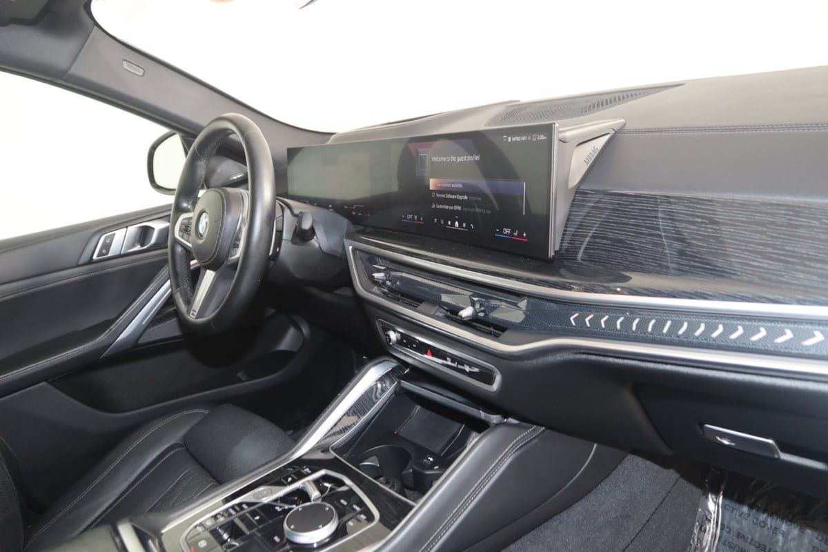 Used 2024 BMW X6 xDrive40i w/ Premium Package AWD/4WD image 38