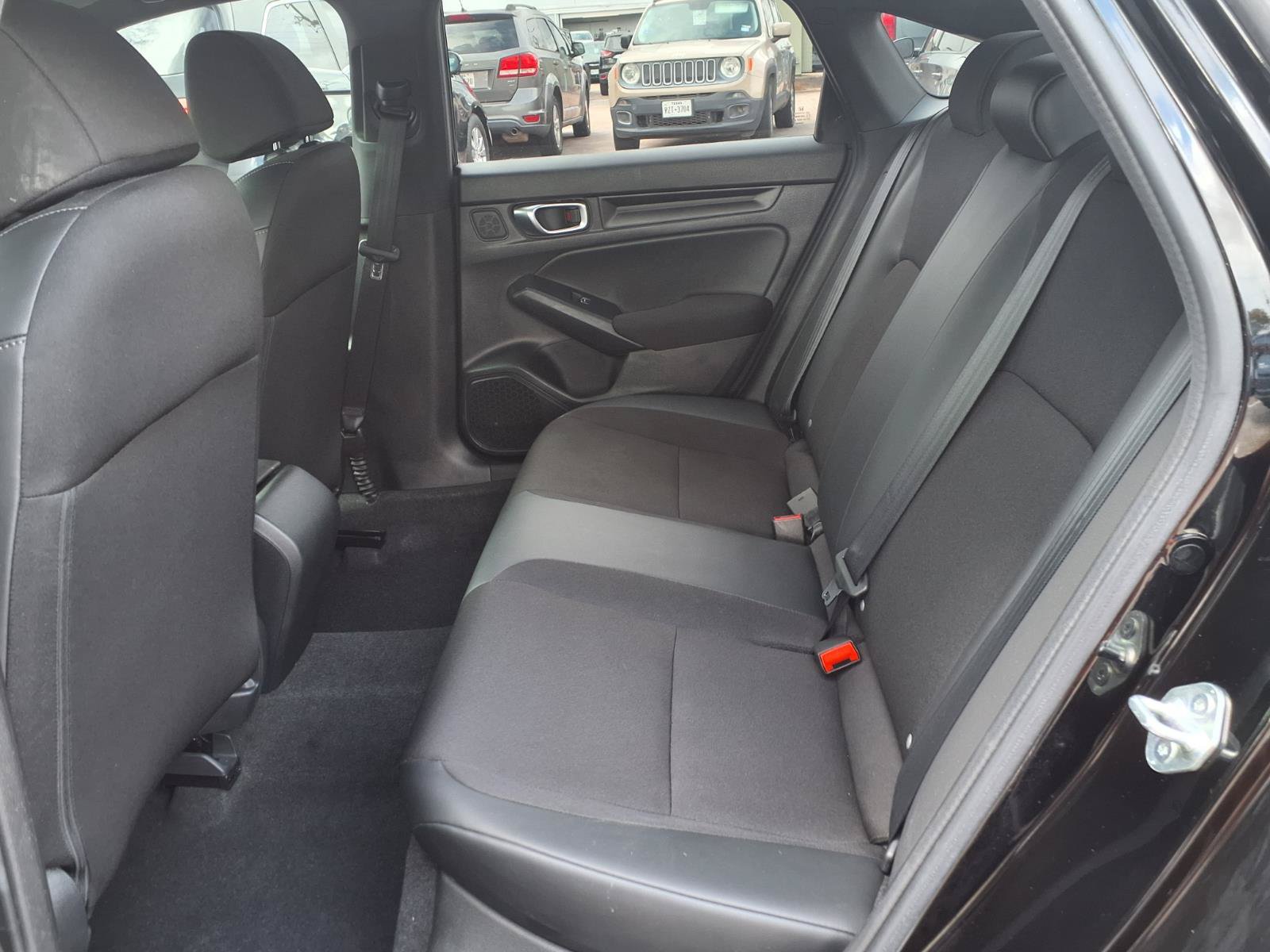 Used 2023 Honda Civic Sport image 19
