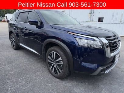 Certified 2025 Nissan Pathfinder Platinum