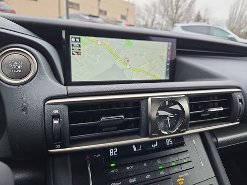 Used 2018 Lexus IS 300 F Sport w/ F Sport Package image 17