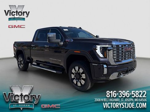 Used 2026 GMC Sierra 2500 Denali w/ Denali Reserve Package AWD/4WD image 1